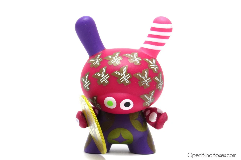 Kidrobot Dunny 2008 Series 5 Pirate Sword Clutter Vinyl Figure
