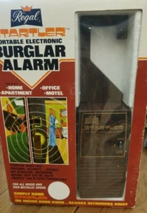 Vintage Regal Startler Portable Electronic Burglar Alarm Hangs On Doorknob Hotel - Bild 1 von 12
