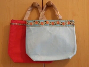 2 x Ladies Beach Bags - WATER AND SAND RESISTANT - Picture 1 of 4