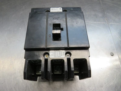 Disyuntor Eaton GHB3020 - Imagen 1 de 4