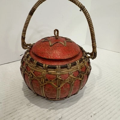 Red Chinese Bamboo Wood Rattan Weave Rice Box Basket Bucket with Lid - Image 1 of 4