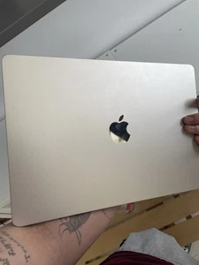 Mac Book 15in Screen For Parts 2023 Model - Picture 1 of 2