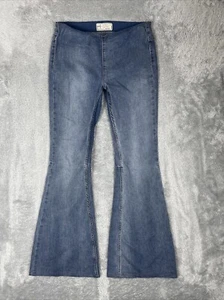 Free People Denim Pants Women's 28R Blue Pull On Flare Bell Bottom Stretch Denim - Picture 1 of 10