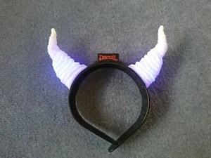 Dracula's Light Up Devil Horns - Picture 1 of 2