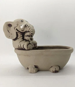 Elefante en bañera maceta estudio arte cerámica gris patas bañera baratijas 8,5" - Imagen 1 de 7