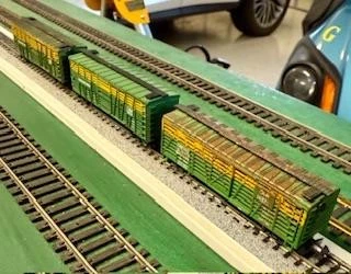 N Scale a group of 3 Chicago Northwestern Stock cars w Rapido couplers- dirty - Image 1 of 1