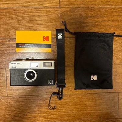 Kodak EKTAR H35 Half Frame Film Camera w/Box Strap Bag Manual Excellent - Image 1 of 3