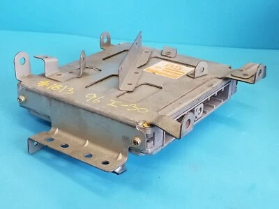1996 Infiniti I30 Motor Módulo de Controle Eletrônico Computador ECU ECM PCM FABRICANTE DE EQUIPAMENTO ORIGINAL - Imagem 1 de 4