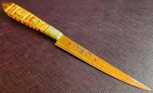 Mango de madera vintage con temática del Pacífico Sur y hoja de cobre, abrecartas (usado en excelente estado) - Imagen 1 de 5