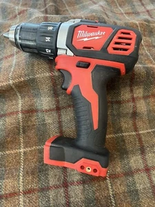 Milwaukee 2606-20 M18 18-V Lithium-Ion Cordless 1/2 in. Drill Driver *TOOL ONLY* - Picture 1 of 9