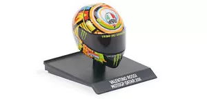 Minichamps 1:10 HELMET VALENTINO ROSSI MOTOGP QATAR 2011 - 315110056 - Imagen 1 de 1