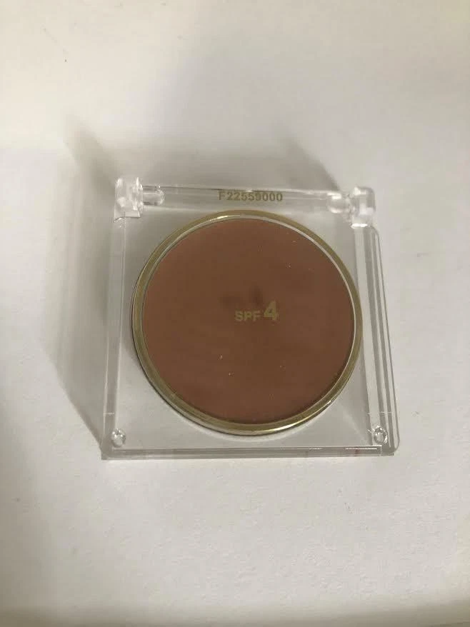 CHRISTIAN DIOR FOUNDATION SPF4 NEW UNBOXED*** - Image 1 of 1