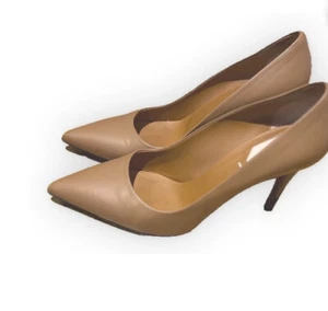 Fendi Tan Leather Stiletto Heels Pumps Pointed Toe Size 7 - Picture 1 of 12