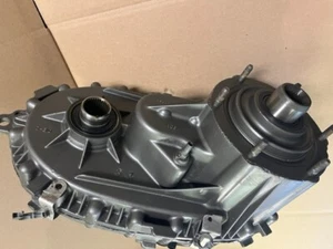 CHEVY TAHOE 2003-05 Transfer Case 1 year warranty ELECTRIC SHIFT - Picture 1 of 2