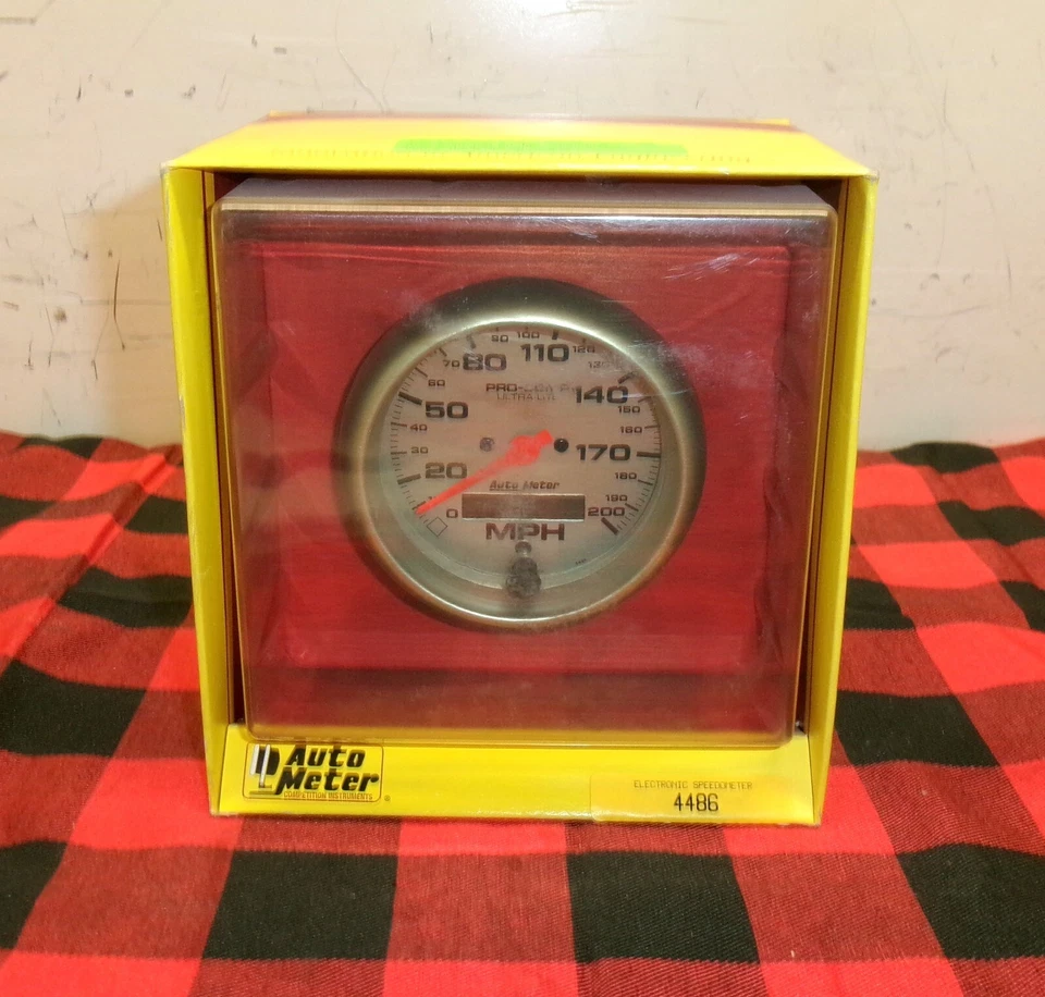 AUTO METER PRO-COMP ULTRA-LITE ELECTRONIC SPEEDOMETER 4486 - Image 1 of 2