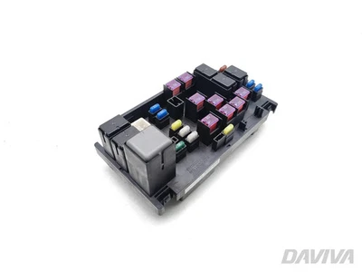 Subaru Outback Sicherungsrelais-Steuermoduleinheit 2.0 D AWD Diesel 82241AG060 - Image 1 of 4