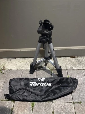 TARGUS TRIPOD w/ Bubble Level TGR-40T and Logo Carry Case - Extends to 36" - Image 1 of 4
