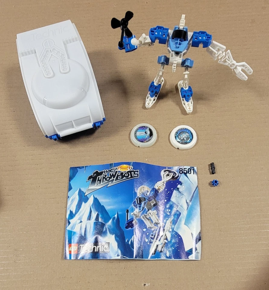 LEGO Technic Throwbots Ice Slizer 8501 Complete with Discs, Manual, & Case - Image 1 of 1