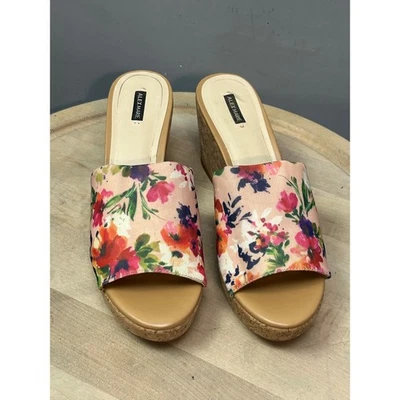 Sandálias femininas Alex Marie KLOEY tecido floral cortiça plataforma anabela 9,5M - Imagem 1 de 4