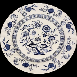 Plato de pan y mantequilla de diseño floral y cebolla azul nórdico Johnson Brothers azul - Imagen 1 de 3