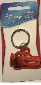 Authentic Disney Pixar Cars Lightning McQueen Red Keychain Brand New!! Carded - Picture 1 of 3