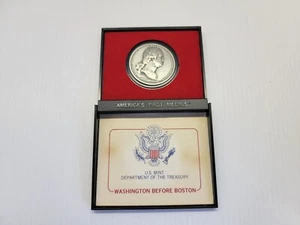 AMERICA'S FIRST MEDALS WASHINGTON BEFORE BOSTON IN ORIGINAL HOLDER - Picture 1 of 6
