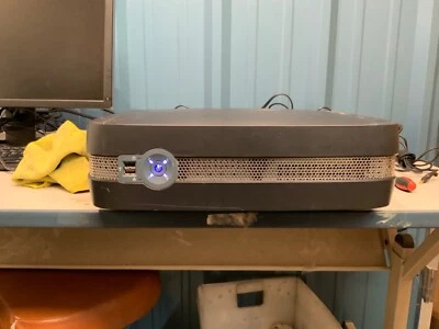 Intel® Entry Storage System SS4200-E 512MB RAM No HDD **TESTED WORKING AS IS** - Image 1 of 4