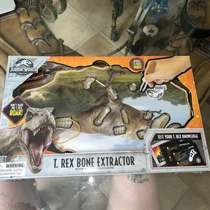 Jurassic World T. Rex Knochenextraktor elektronisches Spiel Marke Onkel Milton FUNKTIONIERT! - Bild 1 von 1