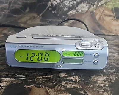 Sony Liv ICF-C273 Dream Machine FM/AM Radio Clock Alarm - Image 1 of 4