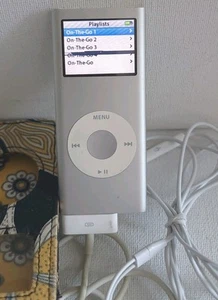 Apple iPod Nano 2nd Generation Silver 2GB Model No A1199 For Parts Only Bundle - Picture 1 of 9