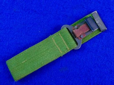 Reproduction of Canadian Canada WW2 Hi-Power Pistol Holster Hanger - Image 1 of 4