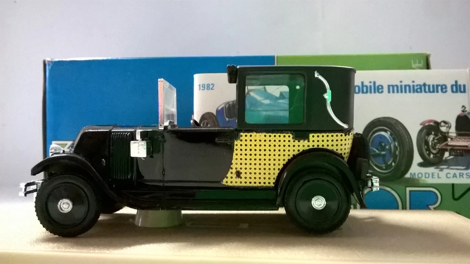 ELIGOR 1:43 AUTO DIE CAST RENAULT KZ 1928 TAXI PARISIEN LOUAGE NERO 1042 A - Immagine 1 di 1