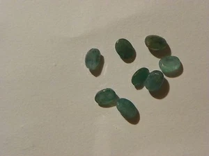 Emerald 8 of 6x8 MM. Oval Faceted Stones Cloudy - Bild 1 von 1