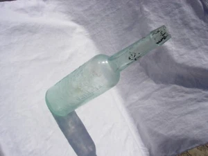 FLORIDA WATER MURRAY & LANMAN DRUGGISTS NEW YORK- VINTAGE ANTIQUE GLASS BOTTLE - Picture 1 of 8