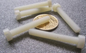 Vite metrica scanalata testa formaggio nylon M6 x 1,0 x 40 mm lunghezza, 100 pezzi - Foto 1 di 12