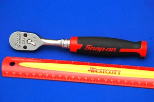 Snap-on Tools NEWEST 100 TOOTH 3/8" Drive Cynergy Red Soft Grip Ratchet FH100 - Picture 1 of 3