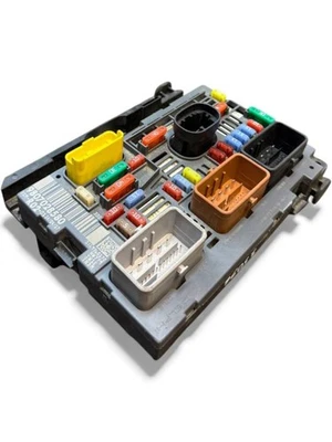 CITROËN C5 II KV1535913 Modulo comando carrozzeria (BCM) 9807028580 R02 BSMR02 - Immagine 1 di 4