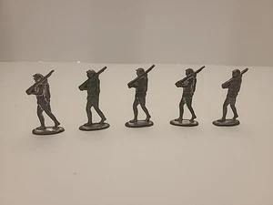  5 figuras de infantería/marcha de soldado de plomo de juguete de colección sin pintar  - Imagen 1 de 5