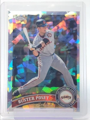 BUSTER POSEY 2011 TOPPS CHROME ATOMIC REFRACTOR GIANTS /225 Q5476 - Image 1 of 2