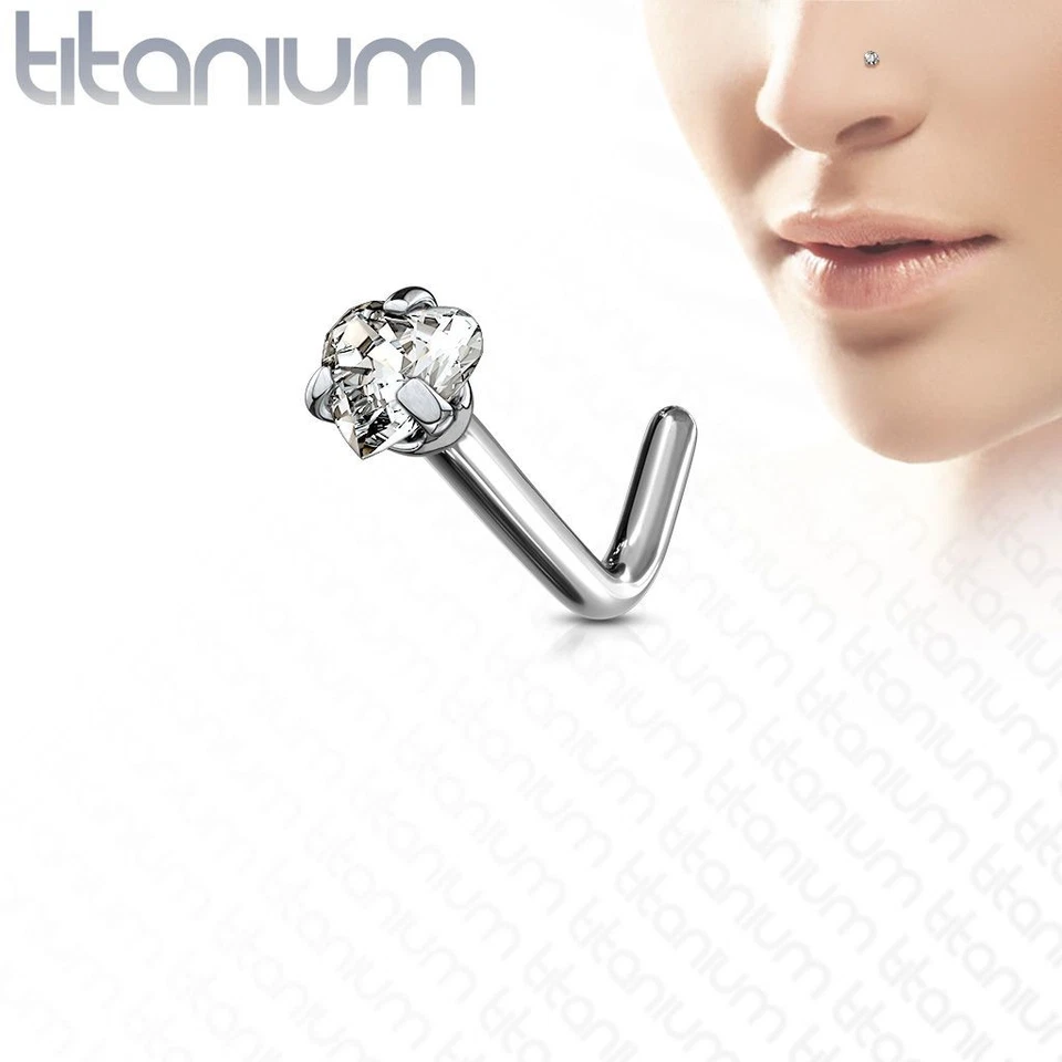 Piercing Naso Asta L Strass Cuore Titanio G23 - Immagine 1 di 1