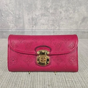 Cartera Louis Vuitton Mahina Portefeuille Amelia triple plegable de Japón - Imagen 1 de 12