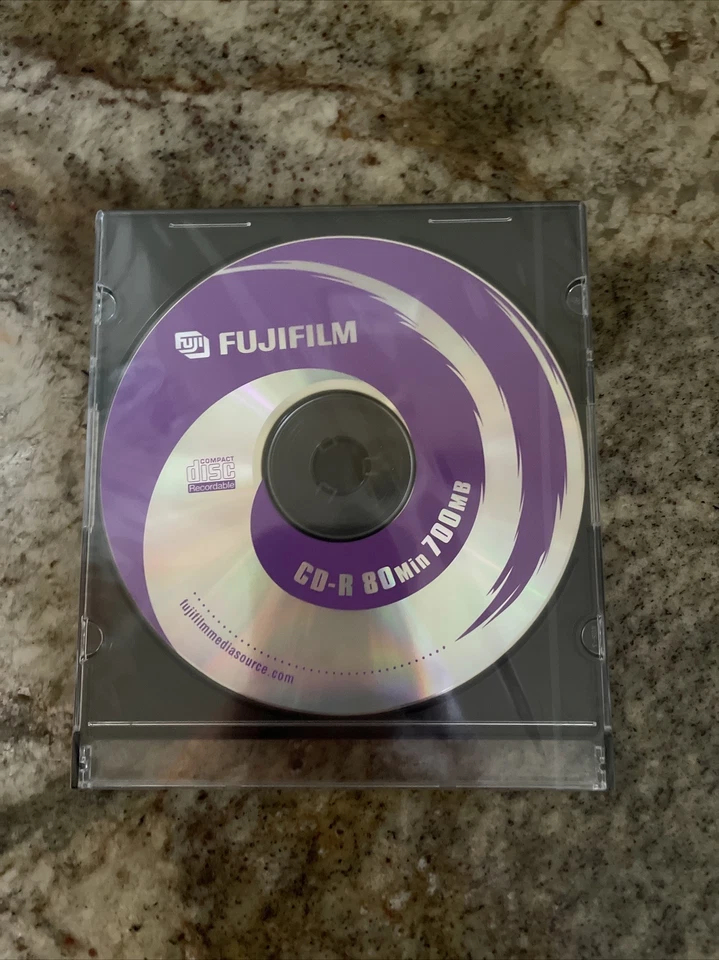 FUJIFILM CD-R  80min 700MB NEW SEALED - Image 1 of 2