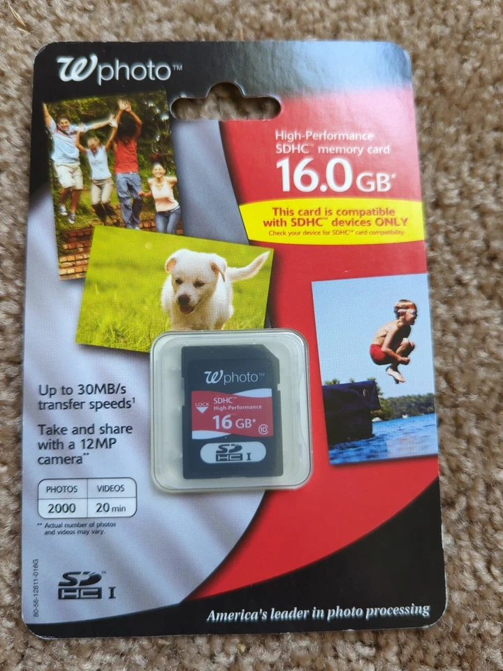 Walgreens 16GB, Class 10 30MB/s - SDHC I  Card - New - Image 1 of 2