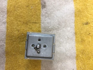 Interruptor quemador de superficie de gama Frigidaire 316238201 envío gratuito - Imagen 1 de 2