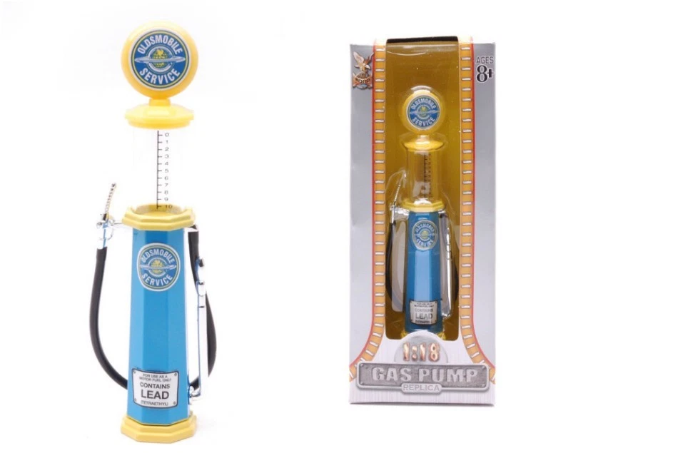 MODELLINO DIORAMI STATICO OLDSMOBILE POMPA BENZINA MODELLISMO SCALA 1:18 - Immagine 1 di 1