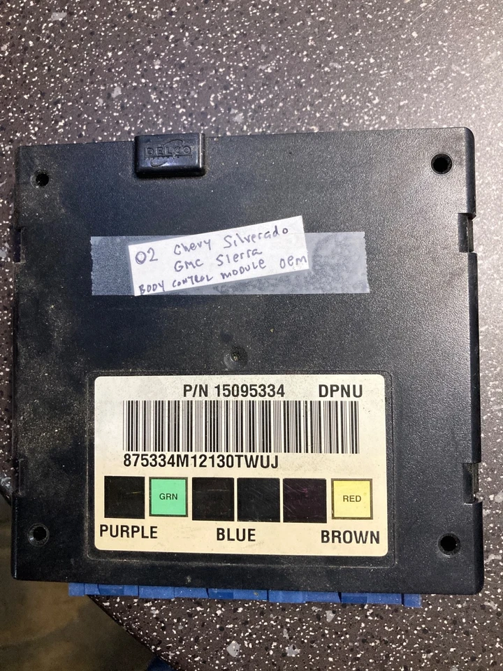 2002 Chevy GMC 2500HD Body Control Module 15095334 - Image 1 of 1