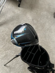 TaylorMade SIM2 Max D 10.5* Driver Fujikura Ventus 5R - Picture 1 of 3