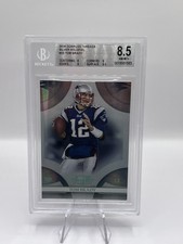2008 Donruss Threads Silver Holofoil #23 Tom Brady Patriots 52/100 BGS 8.5 POP 1
