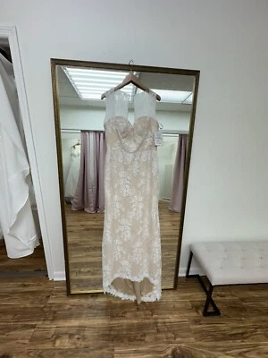 wedding dresses - Image 1 of 4