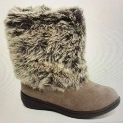 Carters Fur & Suede Winter Boots Size 6 Childs, Girls - Image 1 of 4